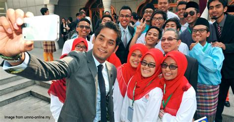 What's the malay word for progress? Malaysia sends Malay teachers to study in Beijing to teach ...