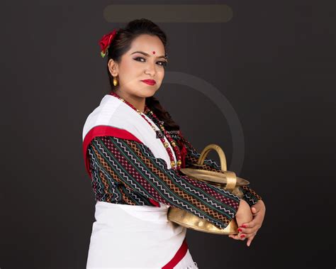 newari girl photo in haku patasi dress posing with kalaha photos nepal