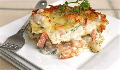 Categoria ricette di primo, per 4 persone. Lasagne di pesce | Ricette lasagne, Ricette, Ricette ...