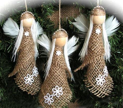 Handmade Christmas Crafts To Impress Your Guests With