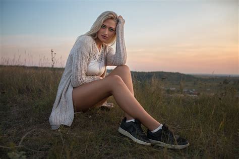 Dmitry Shulgin Legs Women Women Outdoors Blonde Sitting Karina