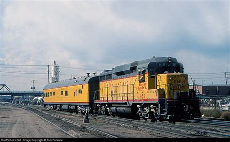 Up 850 Union Pacific Emd Gp30 At Denver Colorado By Tom Farence