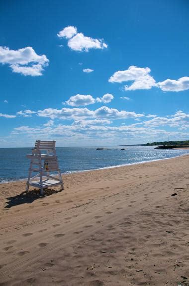 16 Best Connecticut Beaches