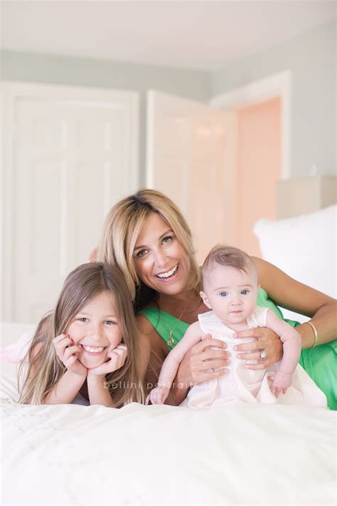 Coming up 7am @boston25 morning news w/ @boston25gene @sara_underwood, why so many local communities are sponsoring programs to paint utility boxes.pic.twitter.com/cgq36uty8h. Sarah Underwood : Boston Family Portraits