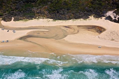 Travelling Sand Dunes Of Fraser Island Amusing Planet