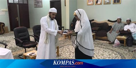 21 juni 2019 09:07 diperbarui: Di Mekah, Khofifah Minta Doa untuk Rohingya dan Indonesia