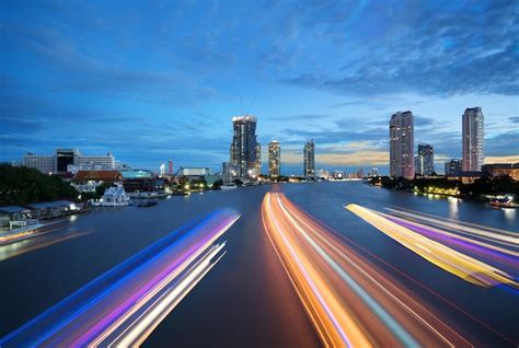 Premium Photo Beautiful Cityscape Of Bangkok Viewing Traffic