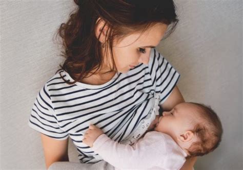 Thrush And Breastfeeding Causes Symptoms And Treatments