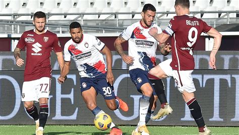 Diretta Torino Crotone 0 0 Poche Emozioni E Giusto Pari La Repubblica