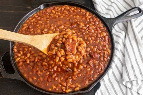 Slow Cooker Bourbon Baked Beans Recipe Review By The Hungry Pinner