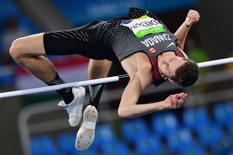 Derek Drouin Clinches Mens High Jump Olympic Title Making Of Champions