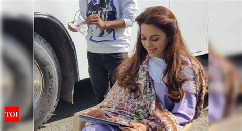 Juhi Chawla Shares BTS Pictures From The Sets Of Sharmaji Namkeen And It Will Take You On A