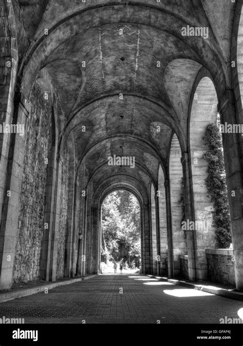 Arcade Of Fort Tryon Park Stock Photo Alamy