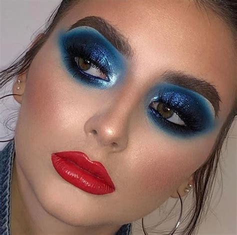 Pantones Color Of The Year 2020 Classic Blue Makeup Looks