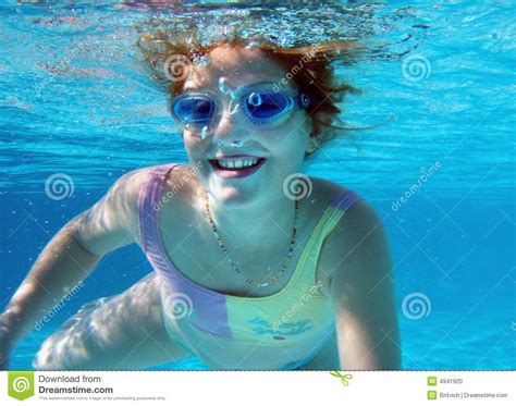 Nuotata Subacquea Fotografia Stock Immagine Di Nuotata