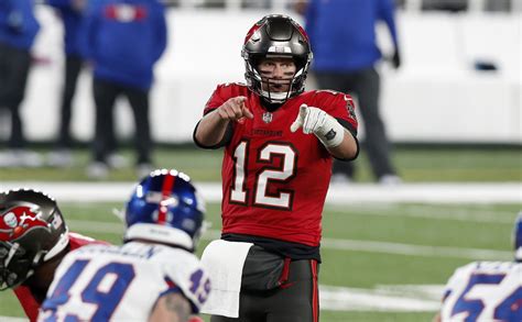 The 2018 season was the tampa bay buccaneers' 43rd in the national football league and their third under head coach dirk koetter. How to stream Washington Football Team vs Tampa Bay Buccaneers