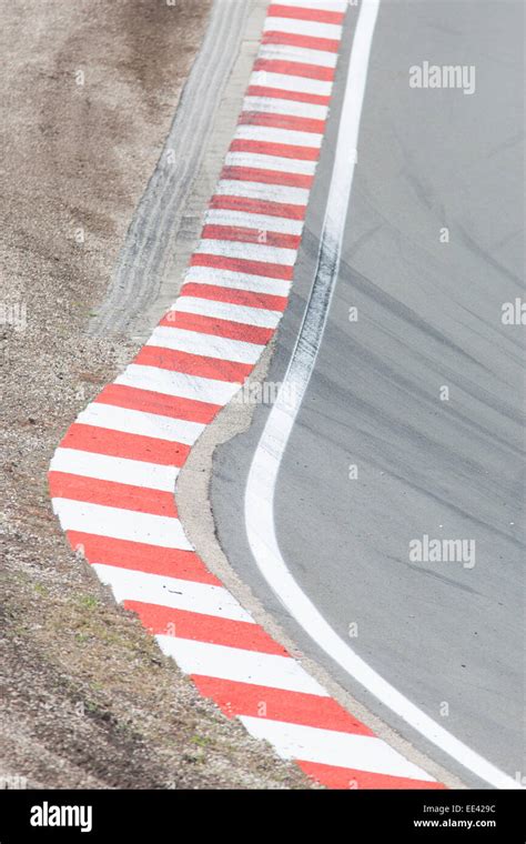 Car Tyre Marks Hi Res Stock Photography And Images Alamy