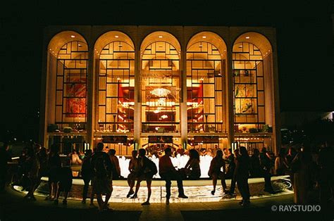 Metropolitan Opera House New York Usa Meet Me At The Opera
