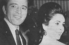 husband burton taylor elizabeth richard her cleopatra stock alamy party 1967 married