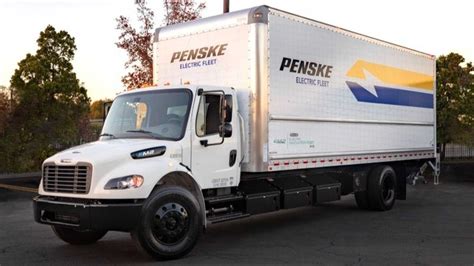 Penske Truck Leasing Launches 4 Fast Charging Stations For Trucks