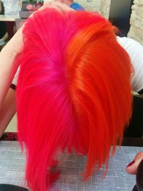 Dont Ya Half Pink Hair Hair Styles Hair Color Pink