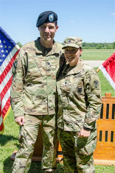 Dual Military Families Command Responsibilities Article The