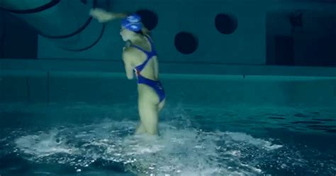 Synchronized Swimming Viewed From Underwater Imgur Underwater