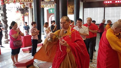 We will also offer incense to the spirits from august 14 to 20, 2019 every night. Hungry Ghost Festival - THIAN HOCK KENG