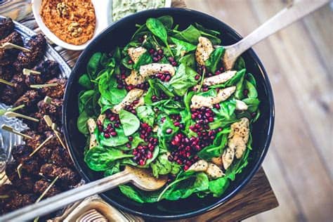 Ingredientes 4 filetes de pechuga de pollo cortada en trozos pequeños 2 cucharadas de aceite de oliva 40 g de mantequilla 2 cebollas marrones, finamente… leer más »receta pollo al curry. Recetas de Cocina Gourmet Fáciles de hacer | Superprof MX