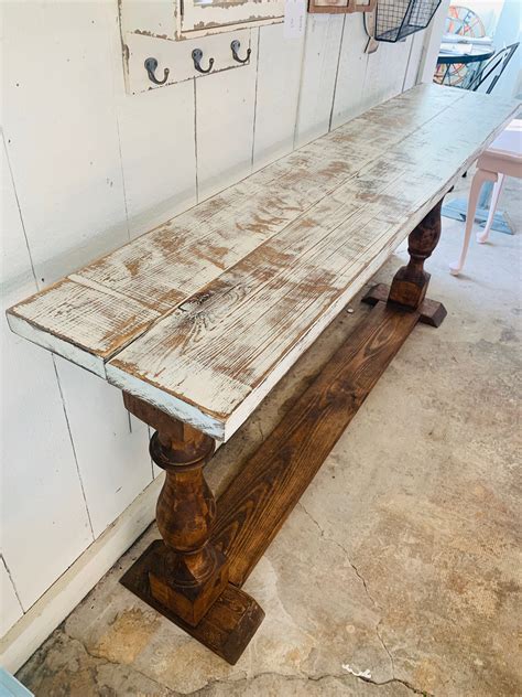 Rustic Farmhouse Entryway Table With Shelve And Turned Legs Provincial