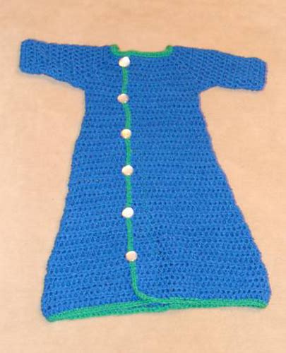 Ravelry Newborn Baby Gown Pattern By Jessica Robbins