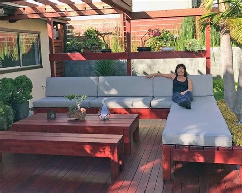 Here's how you can copy us: Casual and comfortable outdoor living with Sunbrella ...