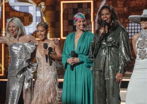Michelle Obama Sorprendió En El Escenario De Los Grammy Junto A Lady