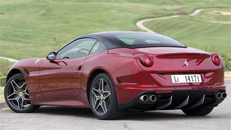 Just as i finished signing the press car loan agreement for the california, the pen ran out. Ferrari California 2015 review | CarsGuide