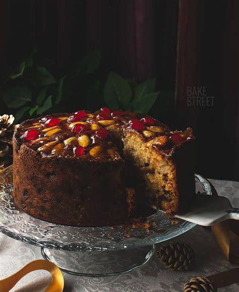 When it comes to christmas puddings, mary berry's christmas pudding is a recipe which i have made many, many times. Mary Berry's Victorian Christmas Cake - Genoa Cake - Bake ...