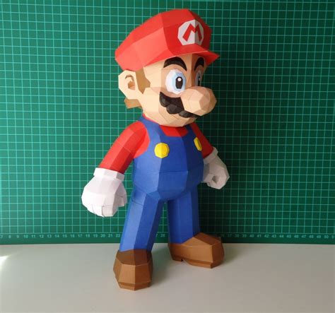 Epic Super Mario Papercraft Lega Nerd