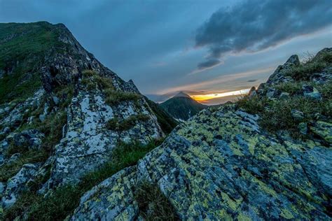 Moldoveanu peak, at 2,544 metres, is the highest mountain peak in romania. Drumeție pe Vârful Moldoveanu din Argeș | PLANIADA