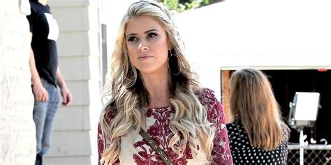 pregnant christina anstead s shares crabby before and after selfies