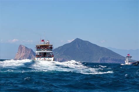 Turtle Island 龜山島 — Orbit Adventure Tour