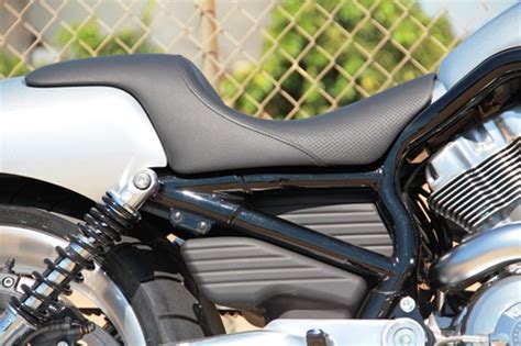 2009 2017 Custom V Rod Muscle Seat Low Profile Comfortable