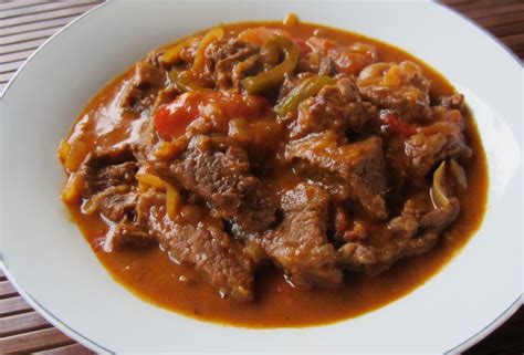 Gulash | ricetta originale facile e gustosa. Ricetta Gulash Originale | Tutte le ricette