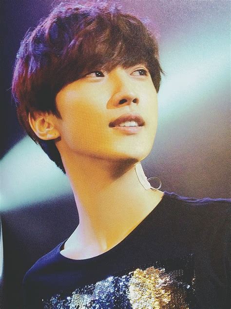 He also a pet cat that he often shares pictures of with fans on instagram. Janakkaena Jung Jin Young : 画像 | ジニョン b1a4, ジニョン, かっこいい