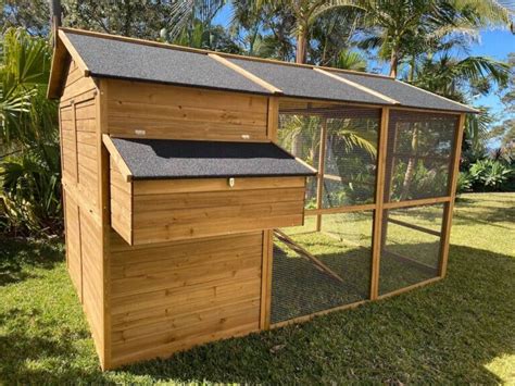 Homestead Extra Large Rabbit Hutch And Run Package
