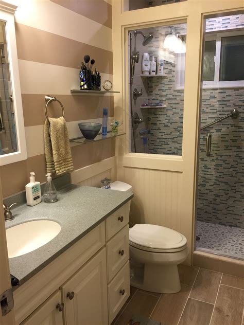 Well, let's take a look at these small bathroom ideas! Beach themed bathroom | Beach theme bathroom, Small bathroom, Bathrooms remodel