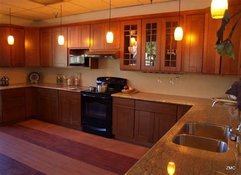 All of our kitchen cabinets wholesale are required use of dovetail construction. NEW 10 Foot Run Light cherry Shaker style cabinets ...
