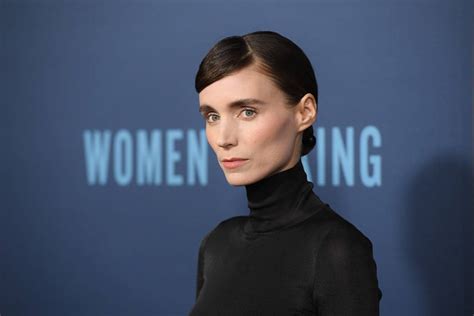 Co Wiemy O Biografii Audrey Hepburn Z Rooney Marą W Głównej Roli