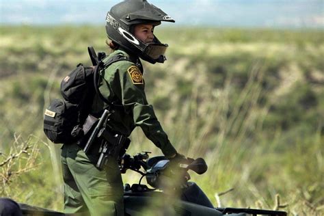 Why The Us Border Patrol Is Making A Big Push To Hire Women The