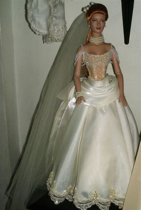 pin by eva lesko on babák barbie wedding dress barbie bridal doll dress