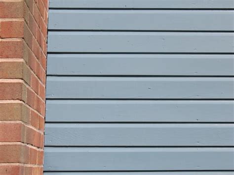 So it's best to chose siding that resists severe climates and damage. HardiePlank over existing wood siding? - DoItYourself.com ...