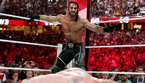 Wwe News Seth Rollins Responds To Cm Punk Total Divas Highlight